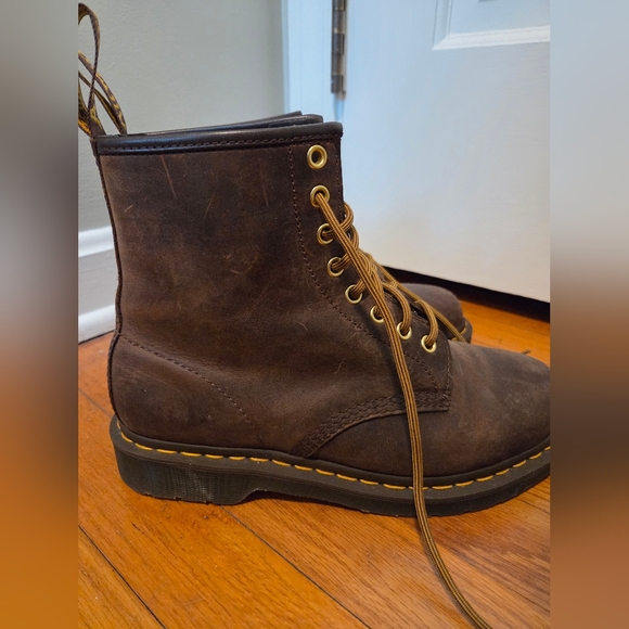 Dr. Martens 1460 Brown Crazy Horse Leather Combat Boots 8-Eye Size Women 9 Men 8 - Picture 6 of 16